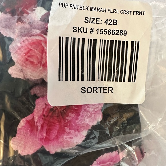 Torrid XO Plunge 360° Back Smoothing Bra - Picture 5 of 6